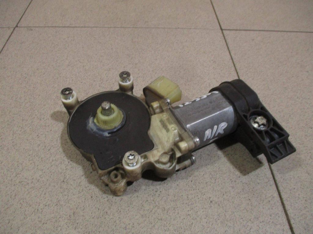 Моторчик стеклоподъемника, 1000 рублей, Пермь