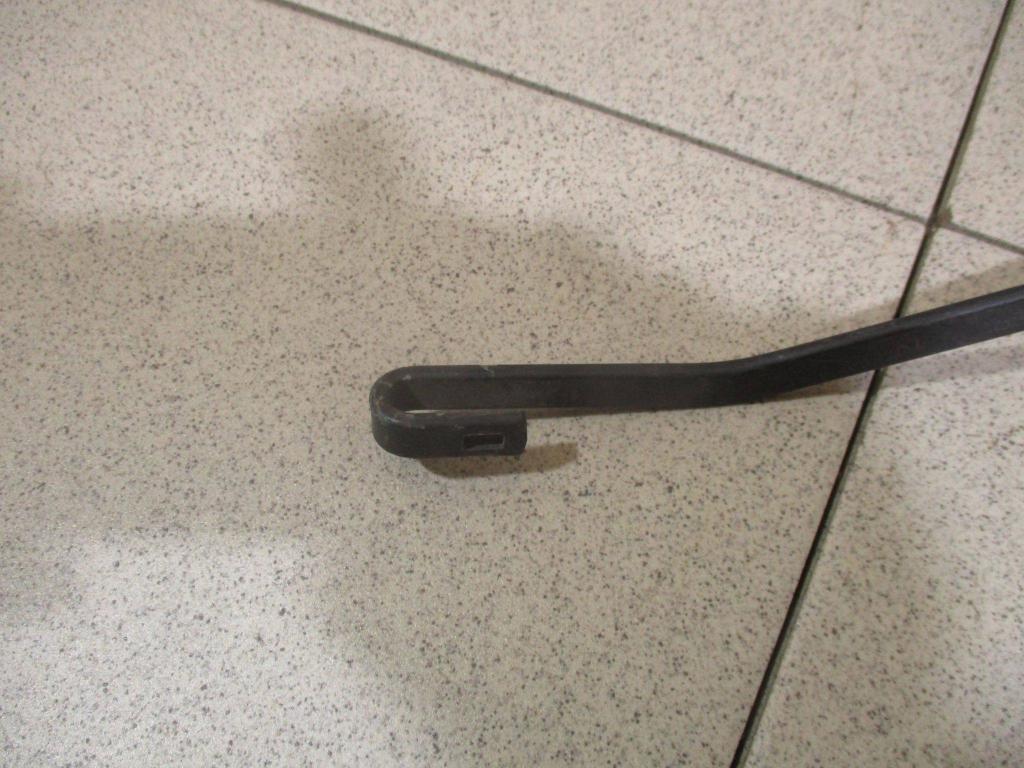 Поводок стеклоочистителя передний левый, 1000 рублей, Пермь