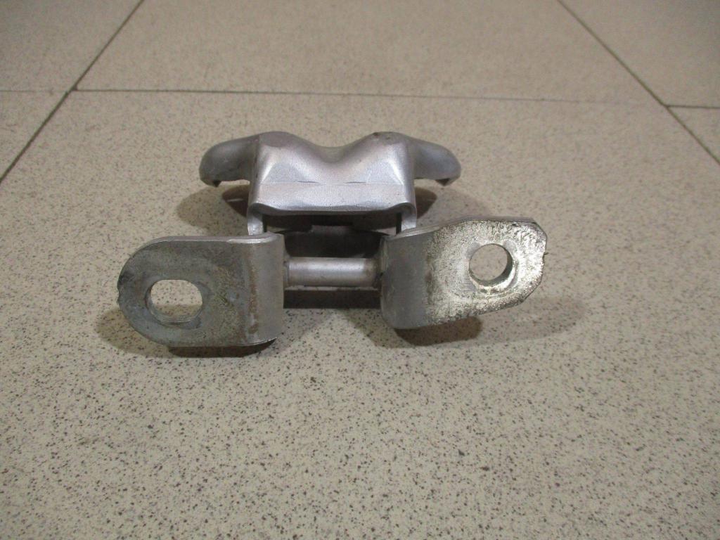 Петля двери задней правой верхняя, 500 рублей, Пермь