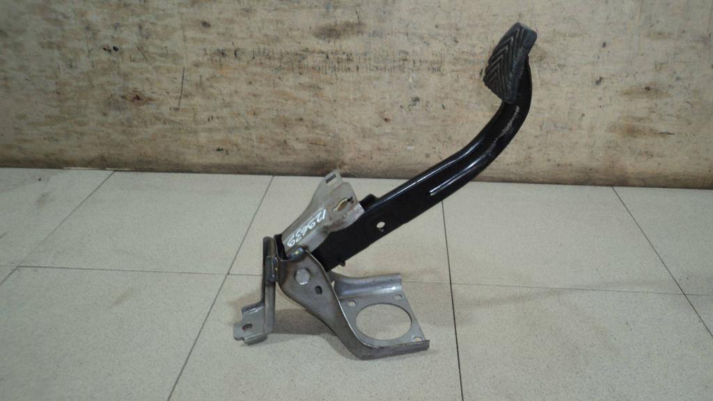 Педаль тормоза, 500 рублей, Пермь