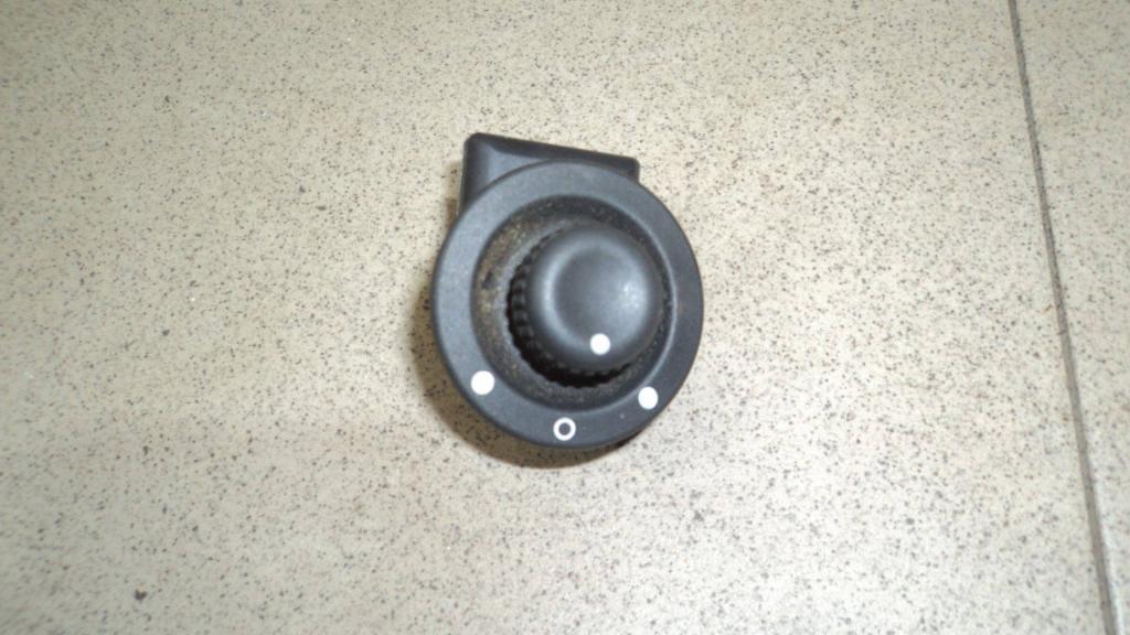 Переключатель регулировки зеркала, 500 рублей, Пермь