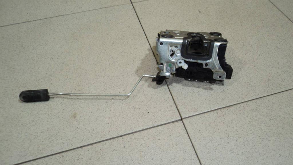 Замок двери передней правой, 2000 рублей, Пермь