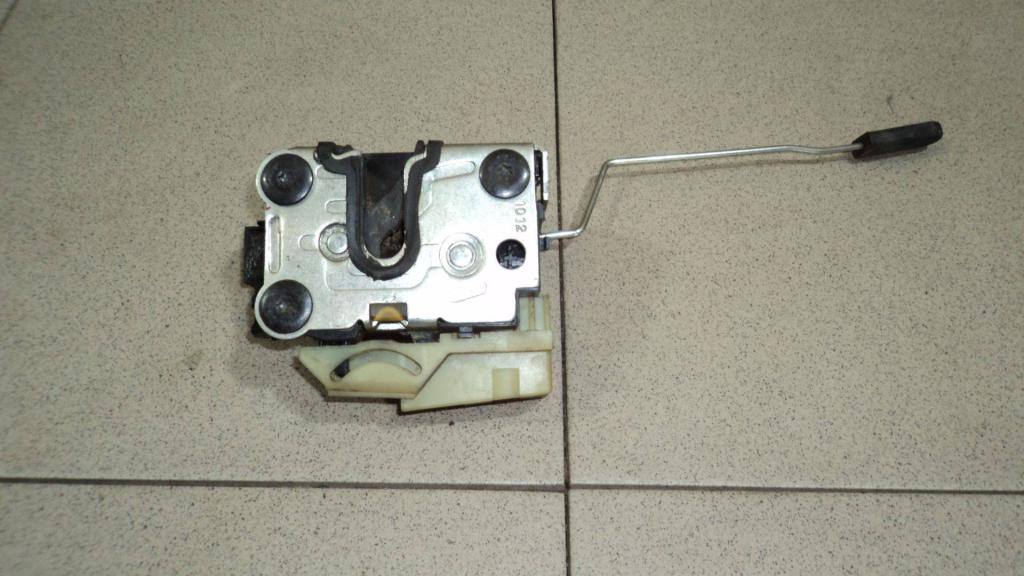 Замок двери передней правой, 2000 рублей, Пермь