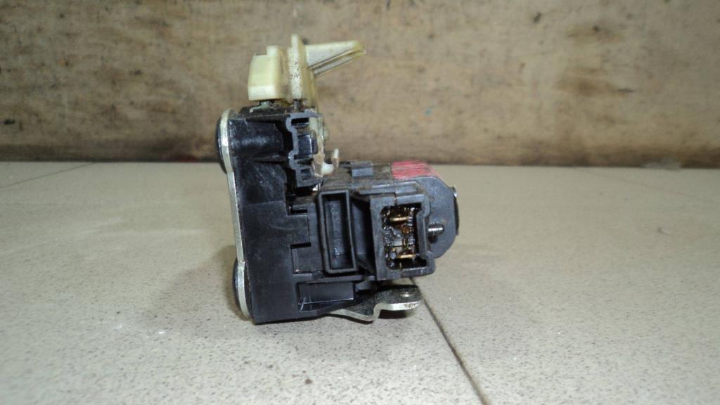 Замок двери передней правой, 2000 рублей, Пермь