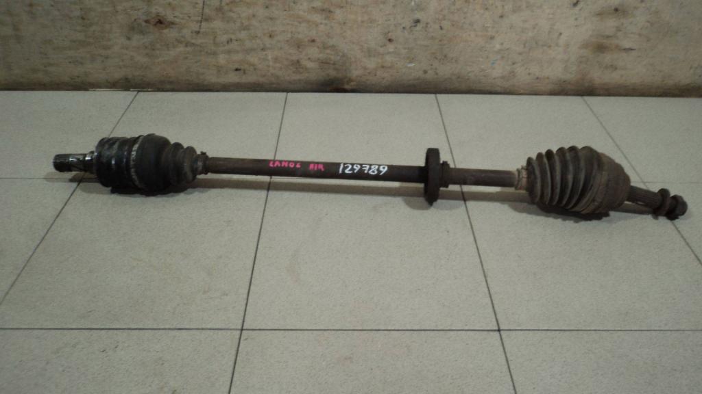 Полуось передняя правая, 2000 рублей, Пермь