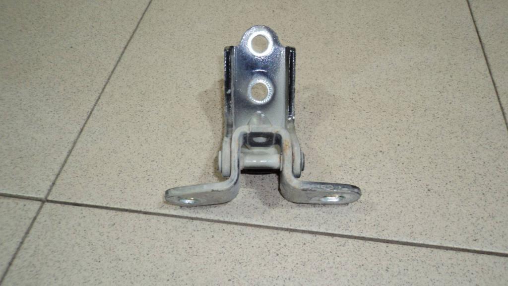 Петля двери передней левой нижняя, 1000 рублей, Пермь