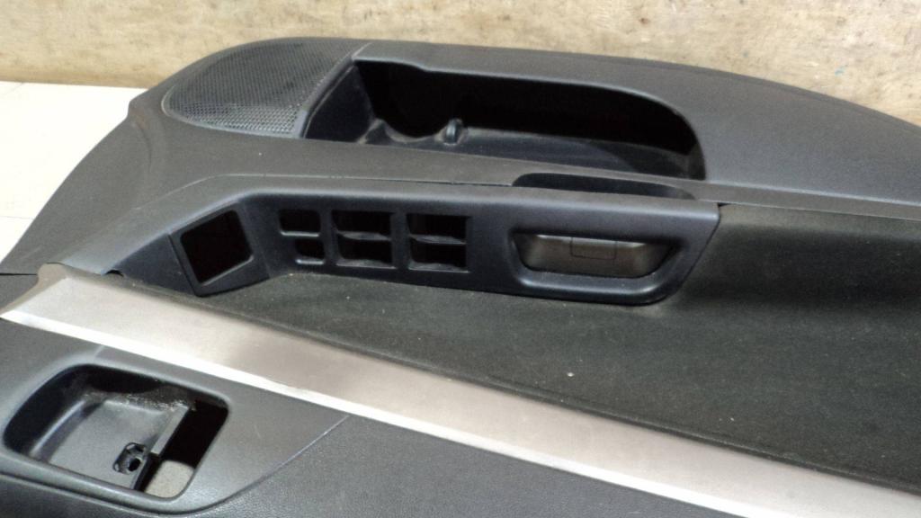 Обшивка двери передней левой, 2000 рублей, Пермь