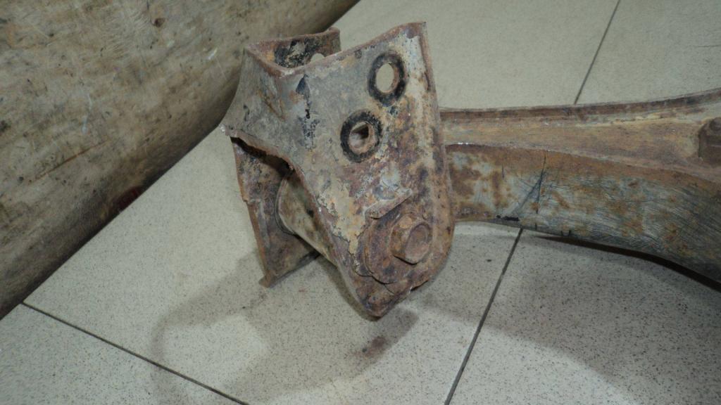 Рычаг передний нижний правый, 4000 рублей, Пермь