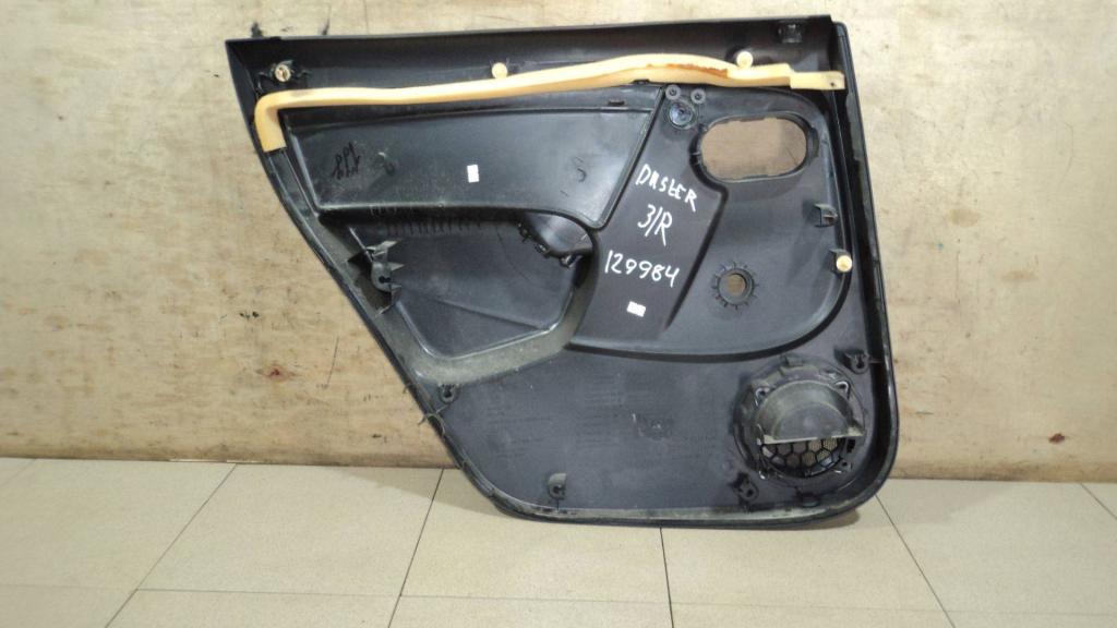 Обшивка двери задней правой, 1500 рублей, Пермь