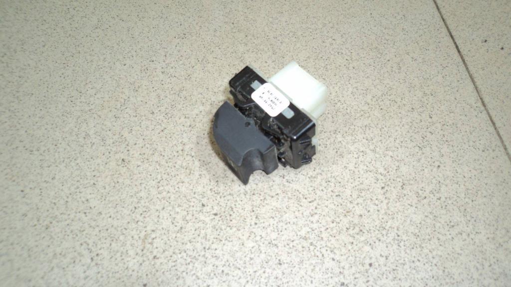 Кнопка стеклоподъемника, 500 рублей, Пермь