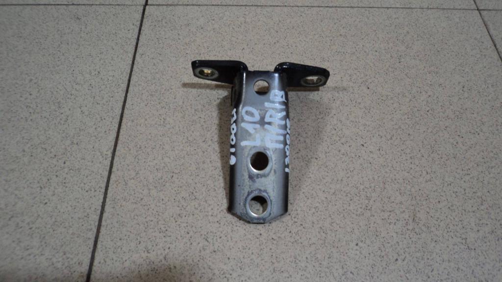 Петля двери передней, 550 рублей, Пермь