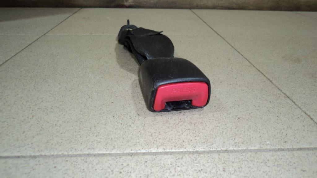 Ответная часть ремня безопасности, 500 рублей, Пермь