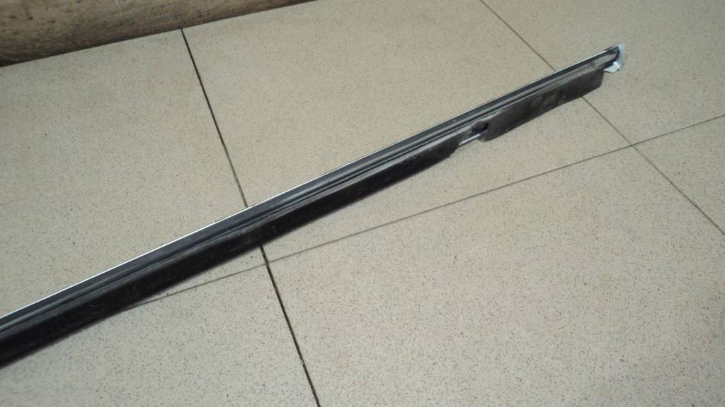 Накладка стекла переднего правого, 1000 рублей, Пермь