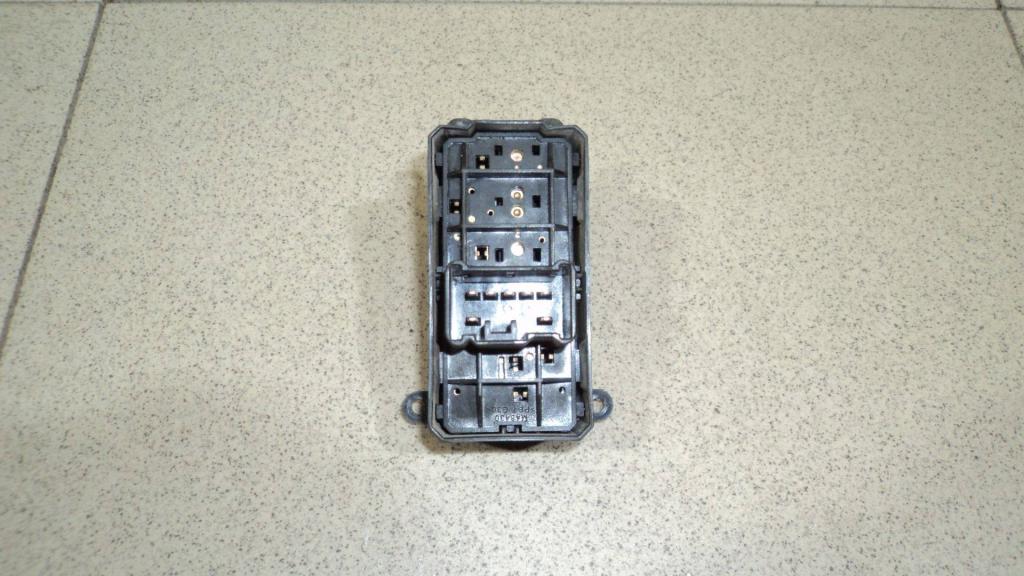 Кнопка стеклоподъемника, 500 рублей, Пермь