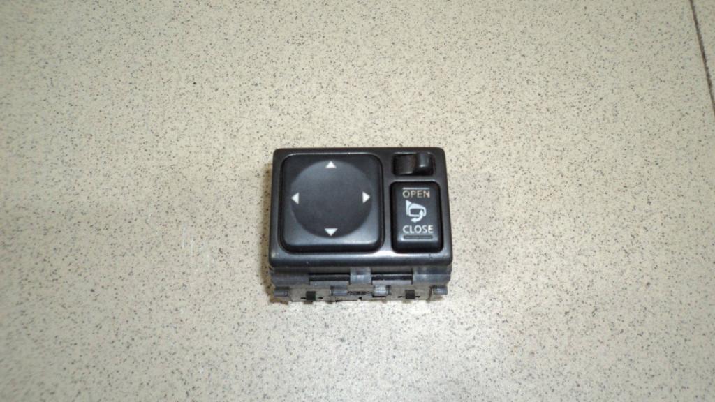 Переключатель регулировки зеркала, 500 рублей, Пермь