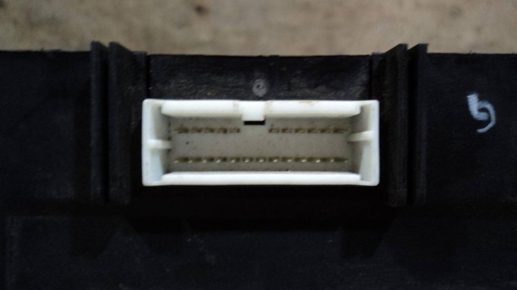 Блок предохранителей, 2000 рублей, Пермь