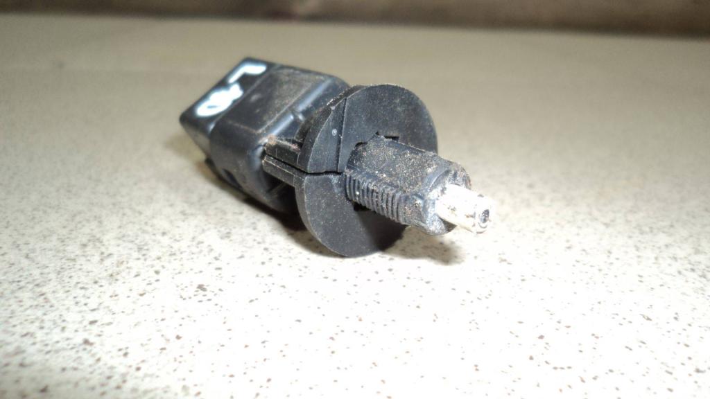 Датчик включения стопсигнала, 500 рублей, Пермь