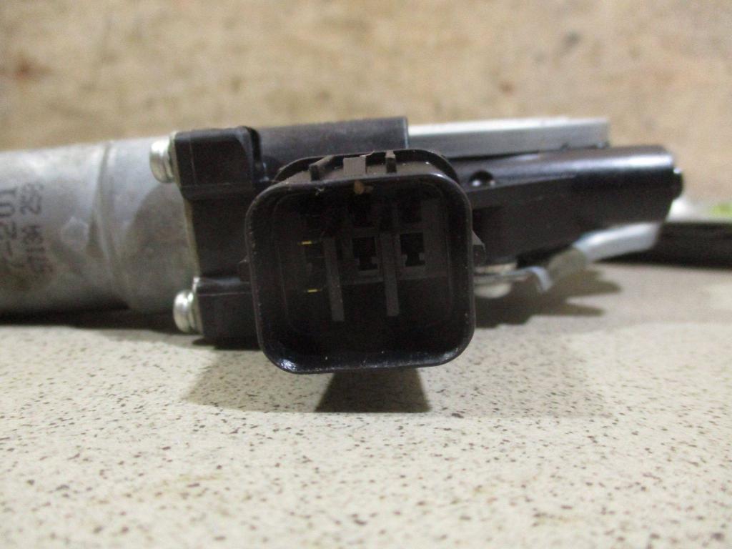 Стеклоподъемник задний левый, 500 рублей, Пермь