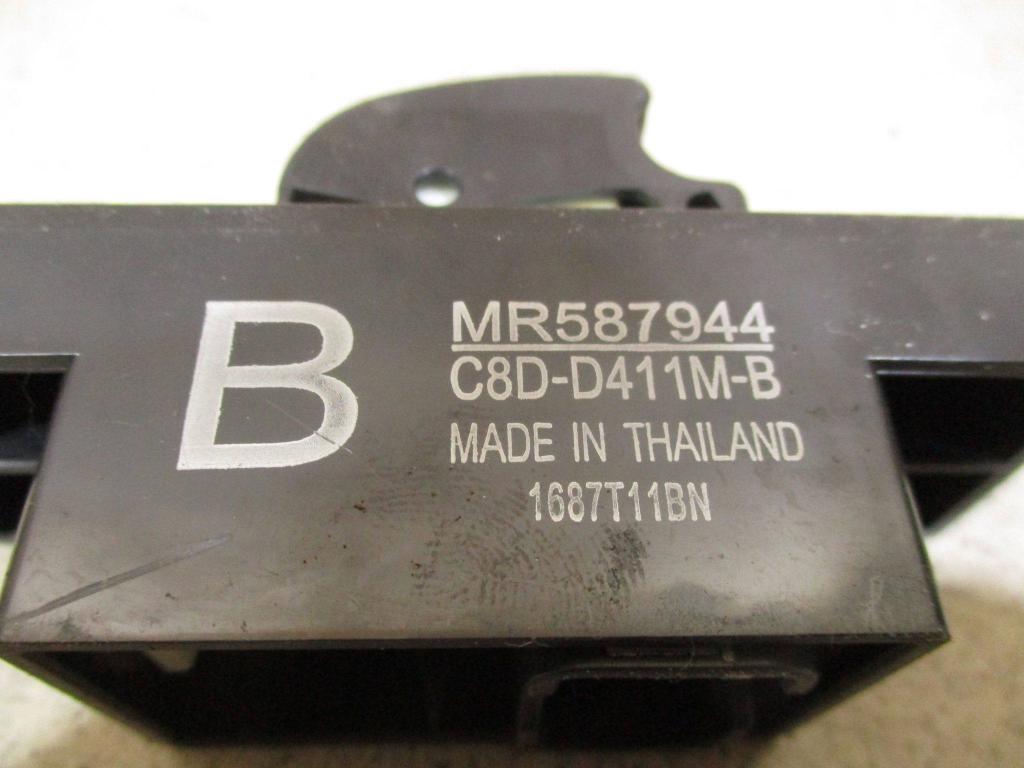 Кнопка стеклоподъемника, 500 рублей, Пермь