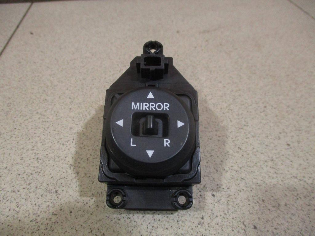 Переключатель регулировки зеркала, 500 рублей, Пермь