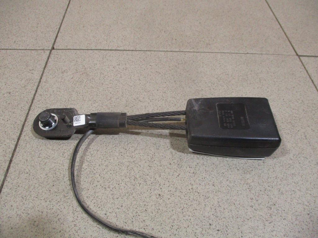 Ответная часть ремня безопасности, 800 рублей, Пермь