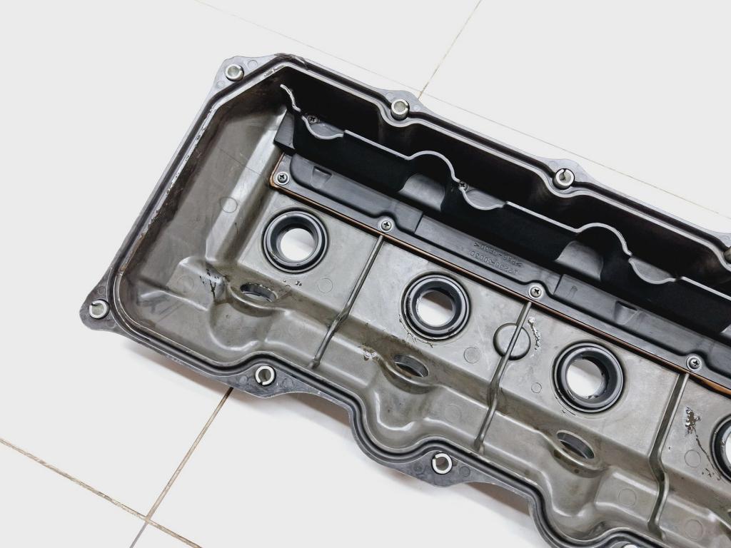 Крышка головки блока клапанная, 10000 рублей, Пермь