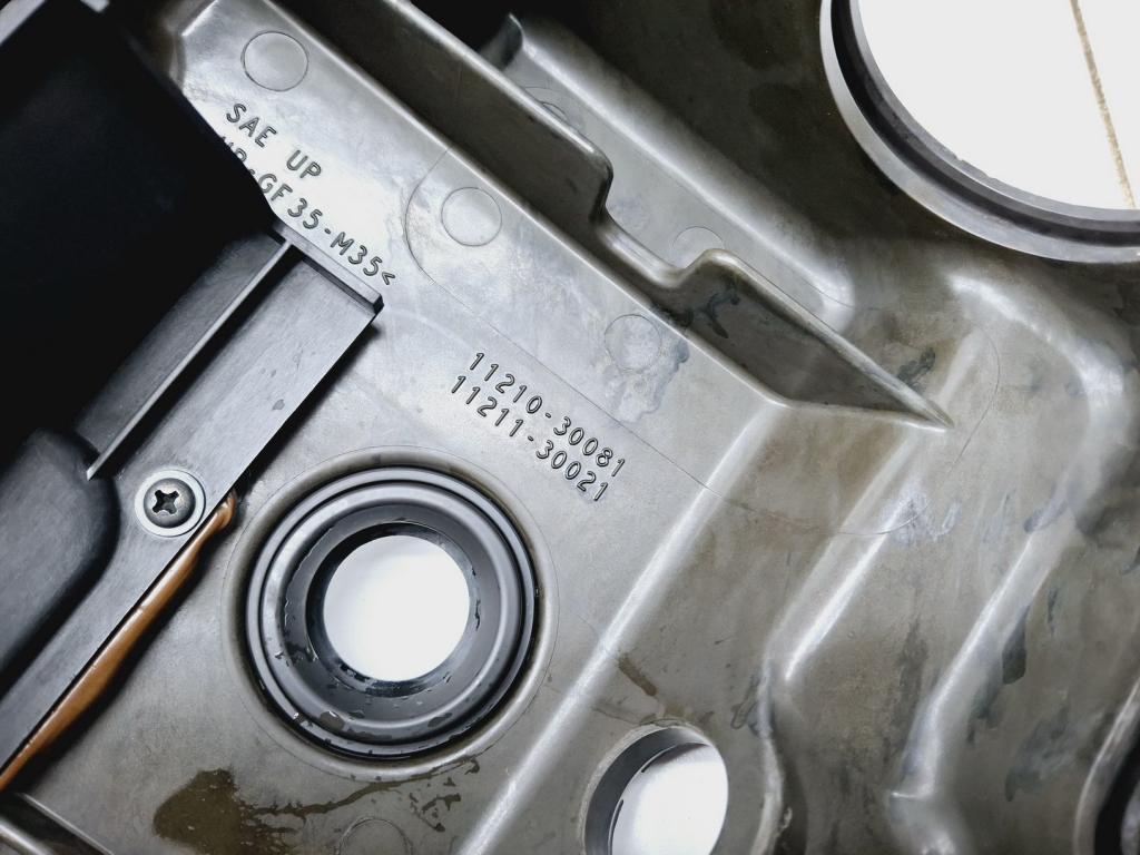 Крышка головки блока клапанная, 10000 рублей, Пермь