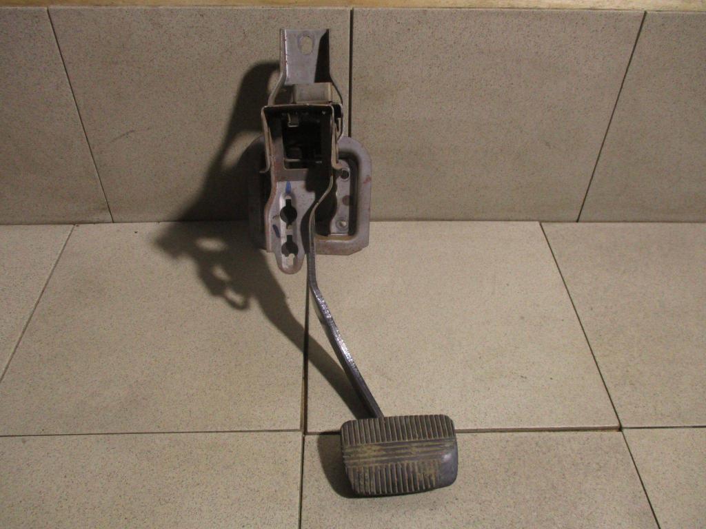 Педаль тормоза, 500 рублей, Пермь