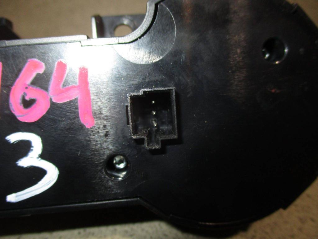 Блок управления подвеской, 2000 рублей, Пермь