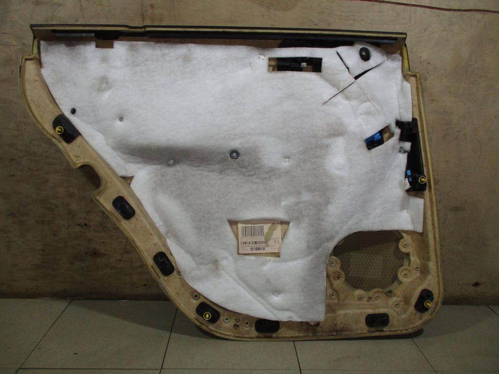 Обшивка двери задней правой, 2500 рублей, Пермь