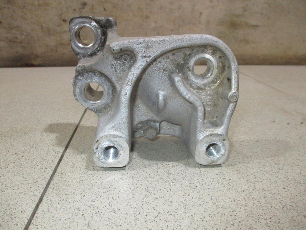 Кронштейн опоры двигателя, 1500 рублей, Пермь