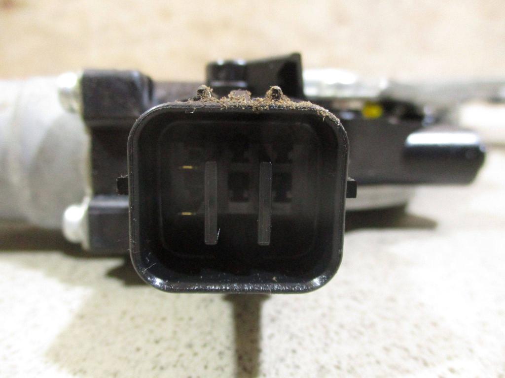 Стеклоподъемник задний правый, 1500 рублей, Пермь