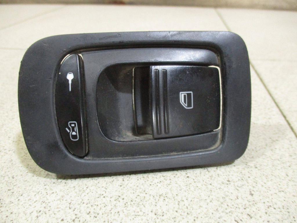 Кнопка стеклоподъемника, 500 рублей, Пермь