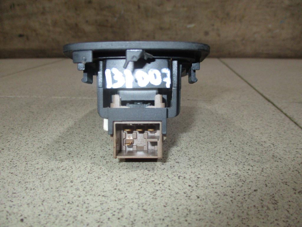 Кнопка стеклоподъемника, 500 рублей, Пермь