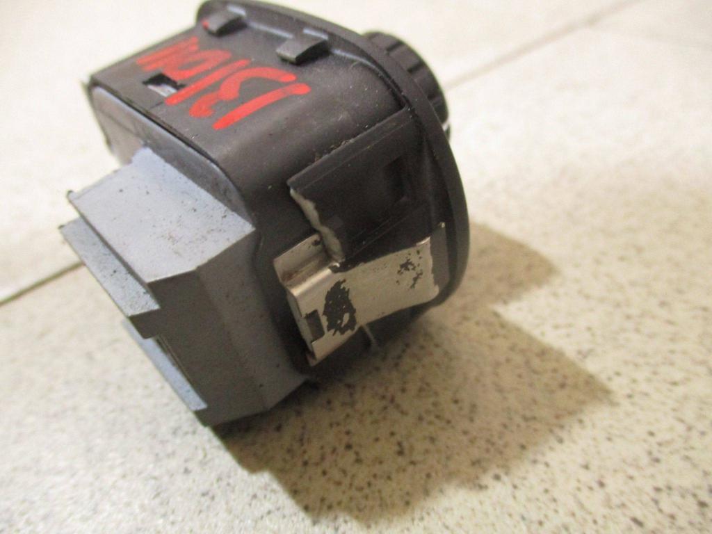 Переключатель регулировки зеркала, 700 рублей, Пермь