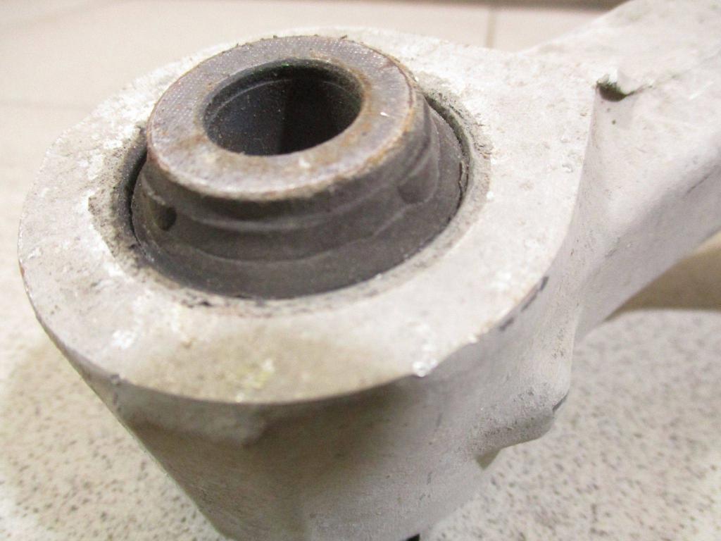 Рычаг задний поперечный правый, 1000 рублей, Пермь