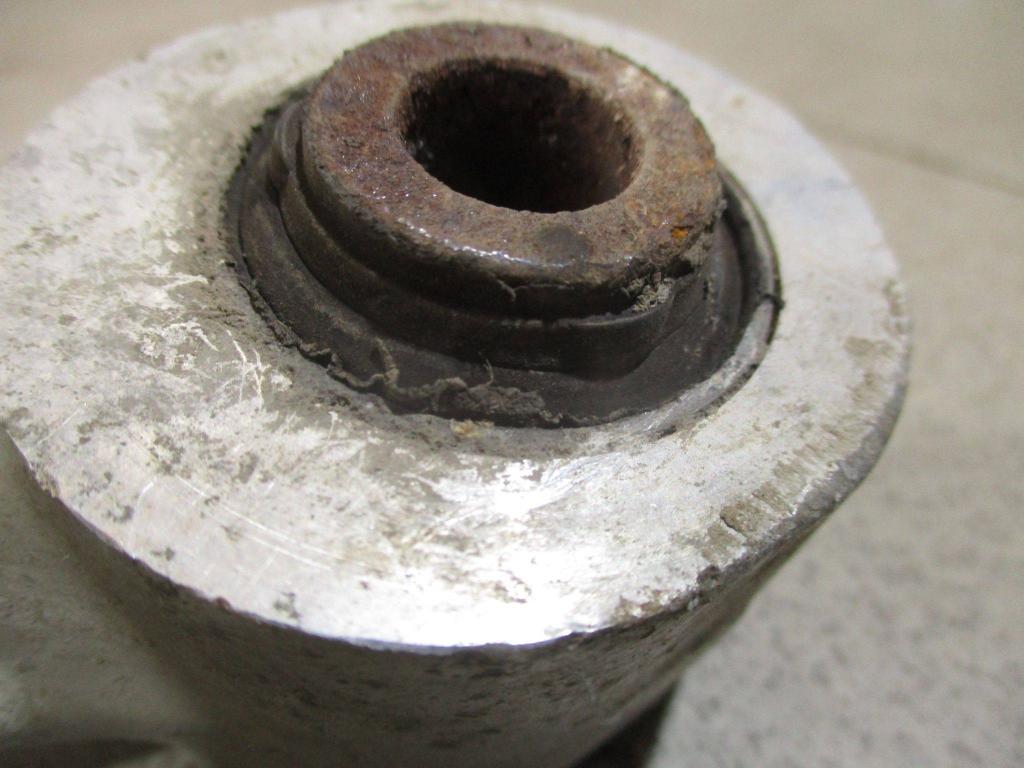 Рычаг задний поперечный правый, 1000 рублей, Пермь