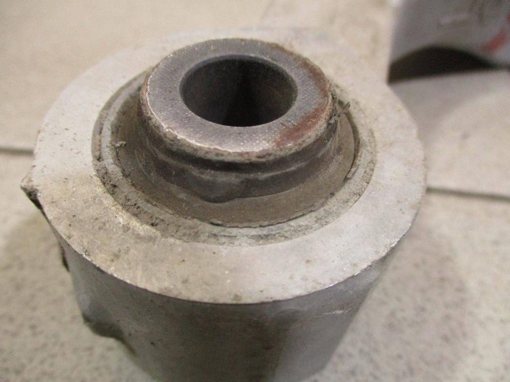 Рычаг задний поперечный левый, 1000 рублей, Пермь