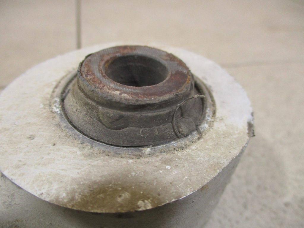 Рычаг задний поперечный левый, 1000 рублей, Пермь