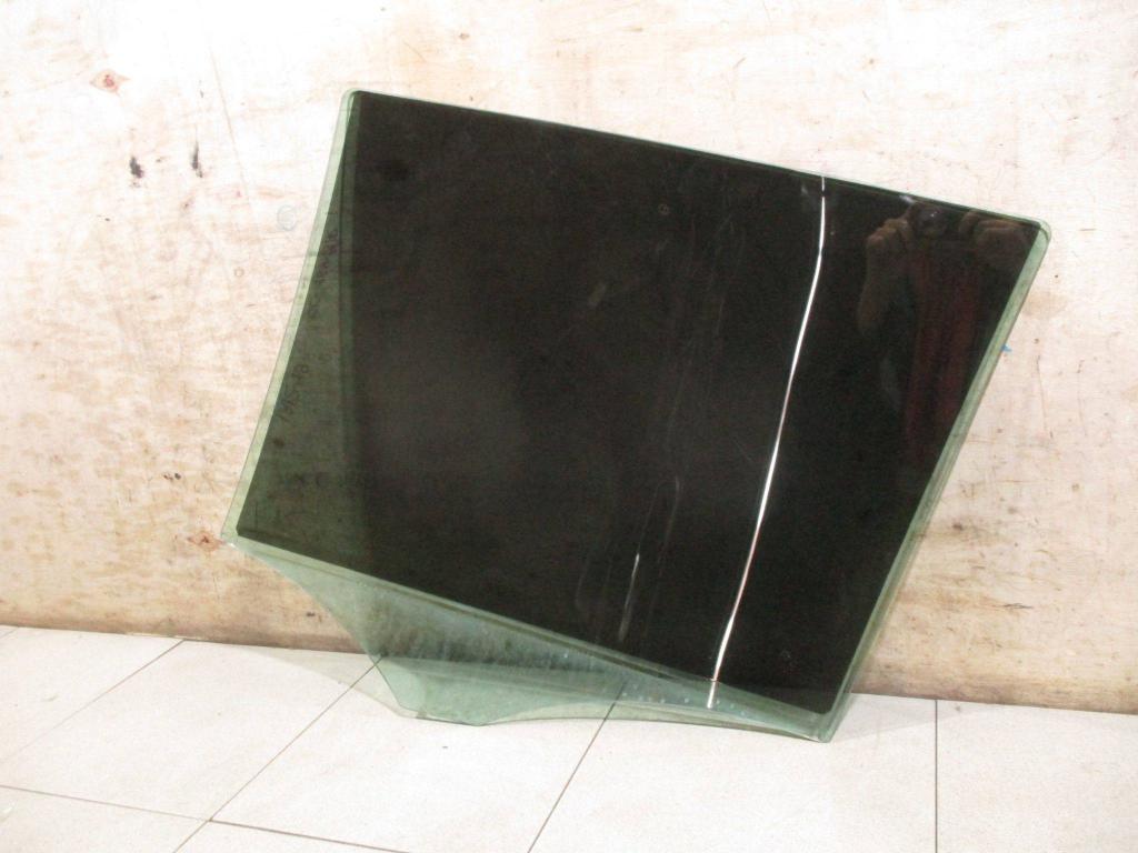 Стекло двери задней правой, 2000 рублей, Пермь