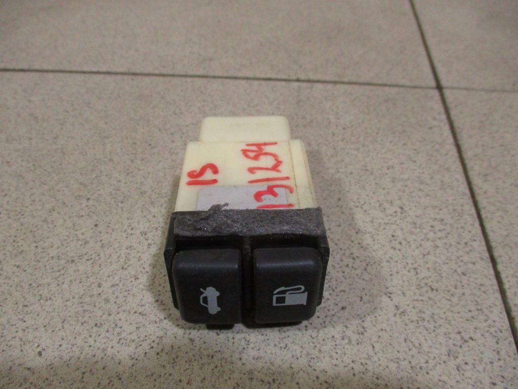 Кнопка открывания багажника, 700 рублей, Пермь