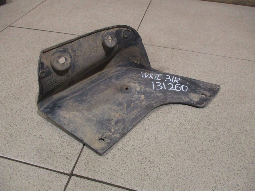 Брызговик задний правый, 1000 рублей, Пермь