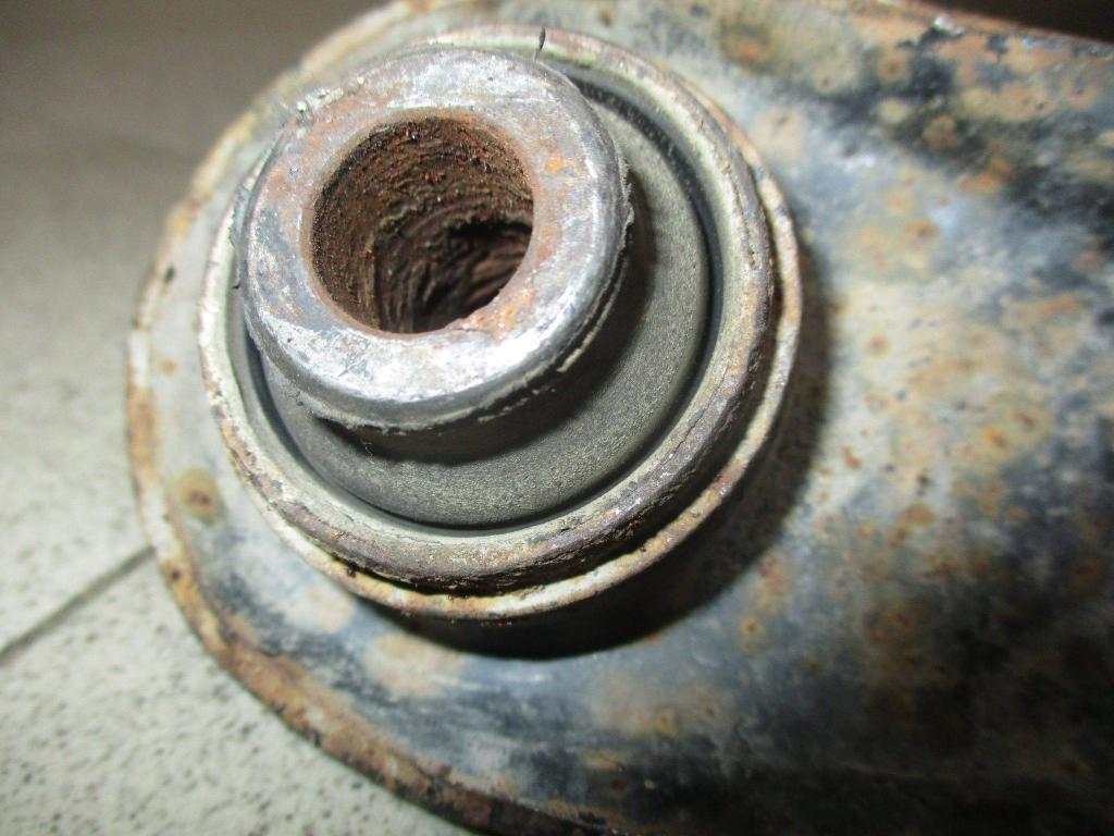 Тяга задняя поперечная, 1000 рублей, Пермь