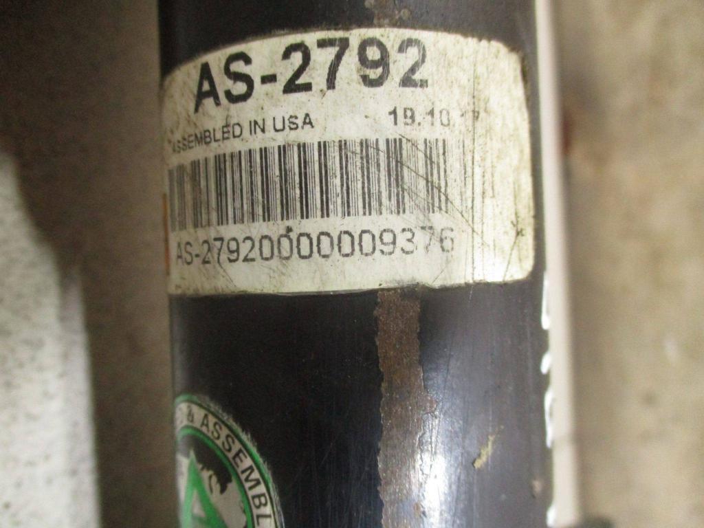 Амортизатор передний, 20000 рублей, Пермь