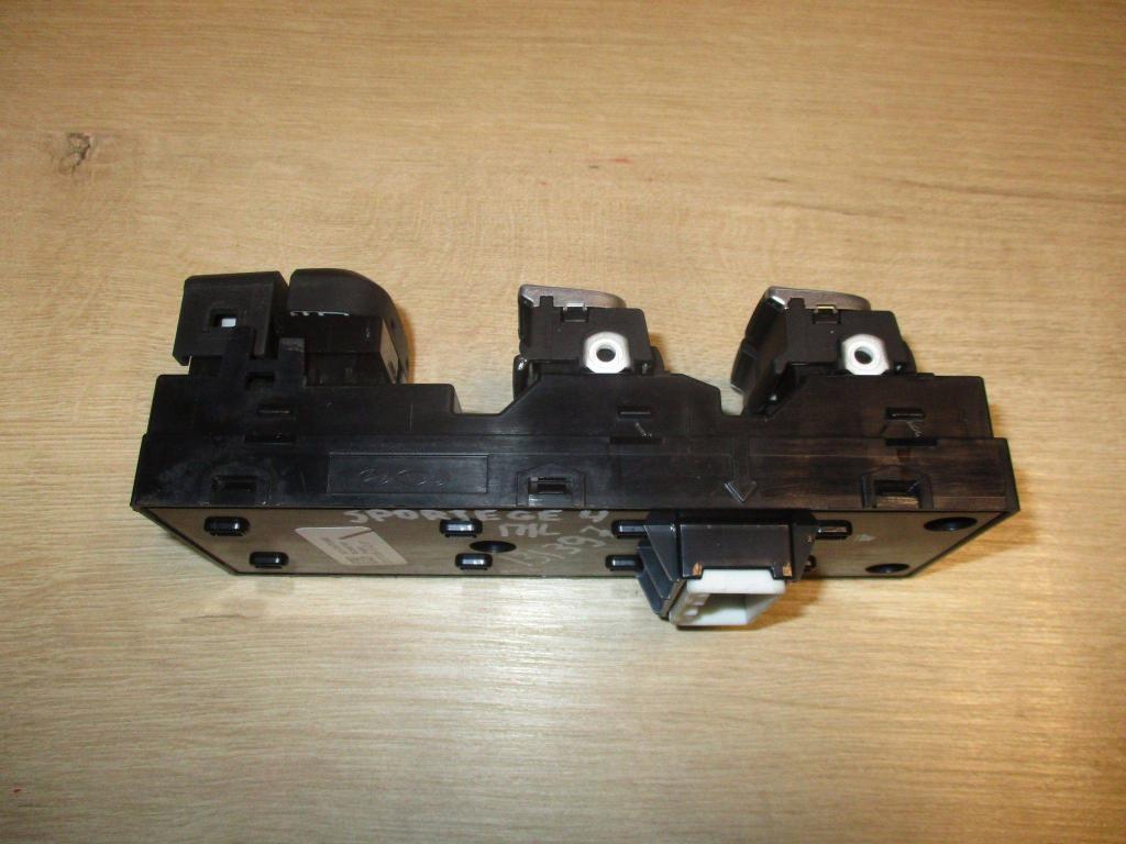 Блок управления стеклоподъемниками, 5000 рублей, Пермь