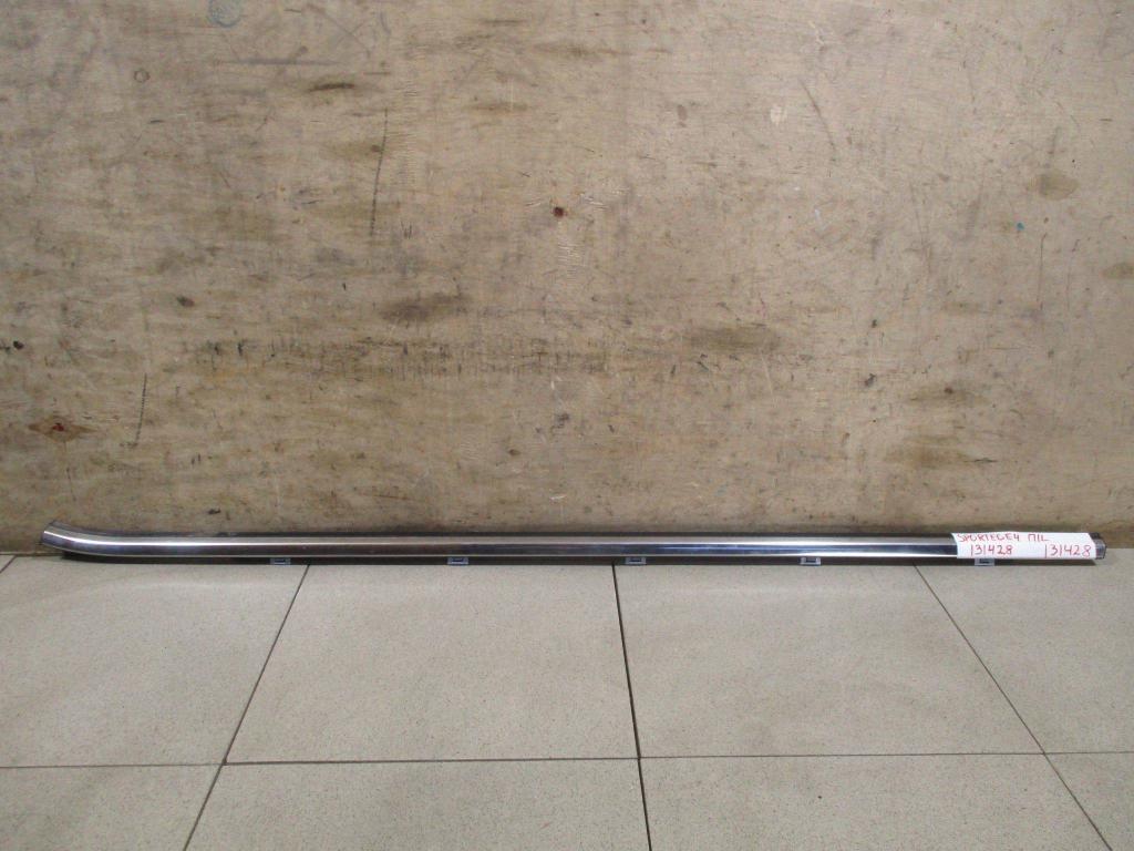 Накладка стекла переднего левого, 2500 рублей, Пермь