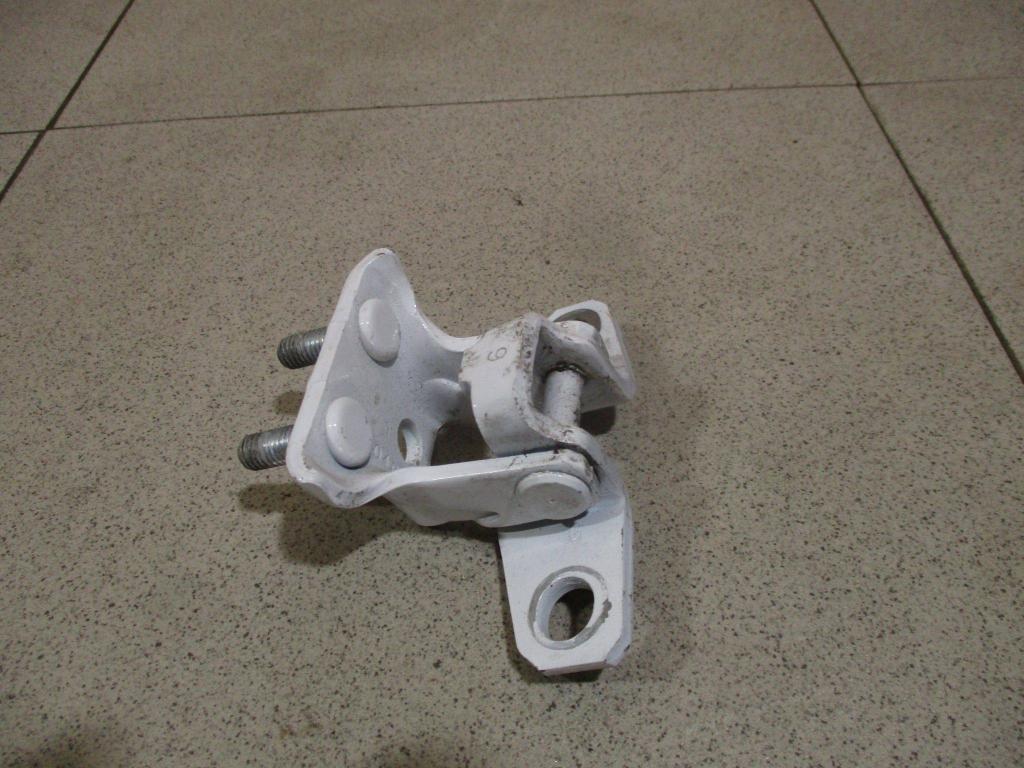 Петля двери задней левой верхняя, 500 рублей, Пермь