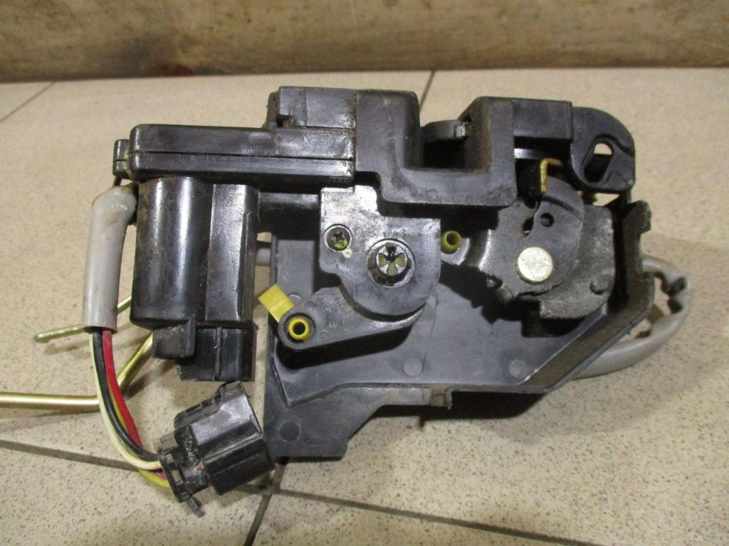 Замок двери передней правой, 1000 рублей, Пермь