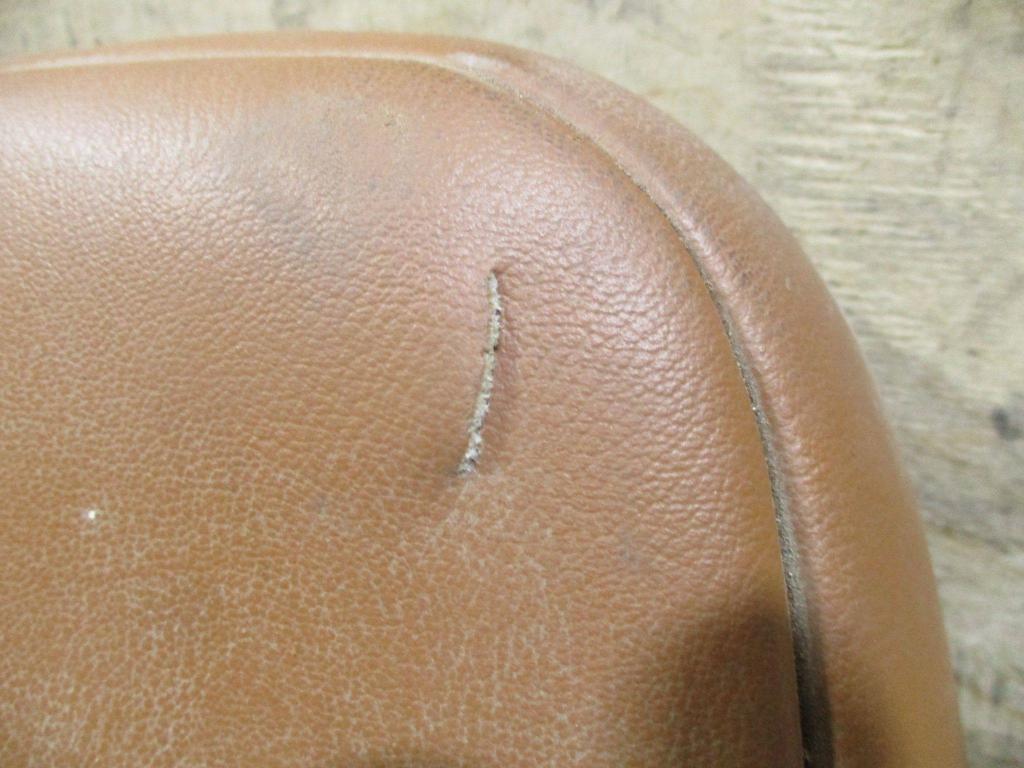 Подголовник сиденья, 5000 рублей, Пермь