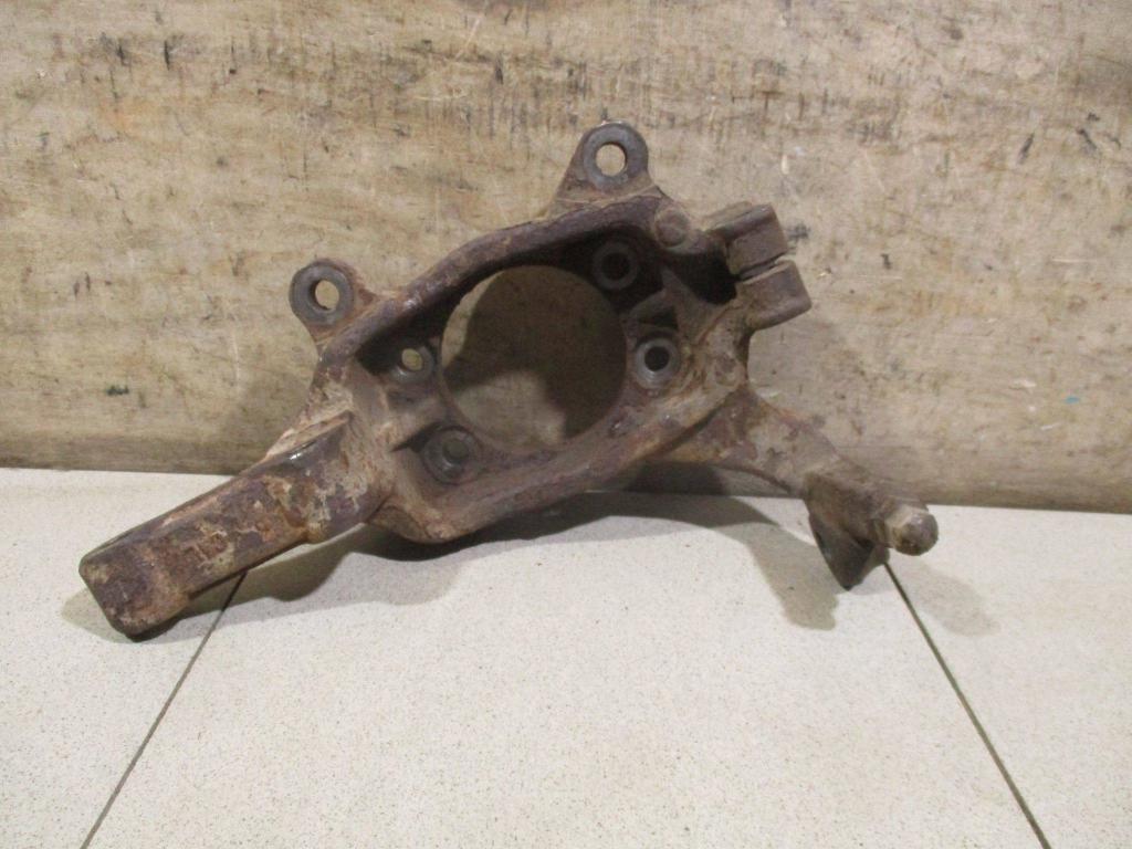 Кулак поворотный передний правый, 2000 рублей, Пермь